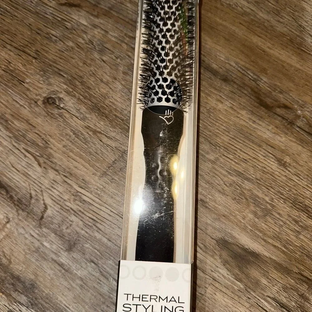 Sam Villa‎ Thermal Styling Brush .75 hair care round